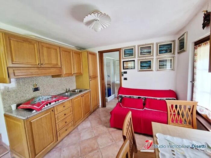 Appartamento bilocale in vendita in Via della Chiesa, Capo Di Ponte