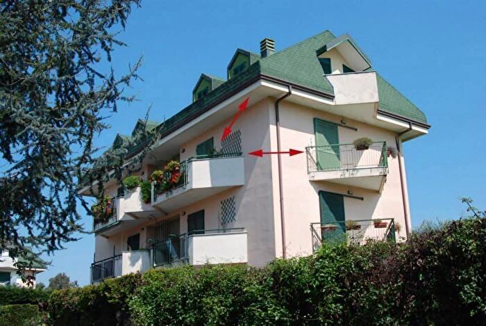 Appartamento quadrilocale in affitto in Via Ripuaria, Varcaturo, Giugliano in Campania