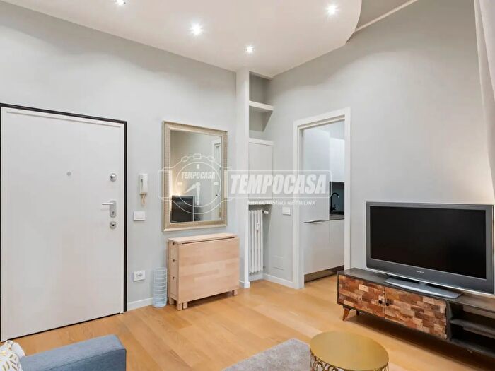 Appartamento bilocale in vendita in Via Pietro da Cemmo, Milano