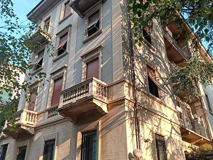 Appartamento trilocale in affitto in Como