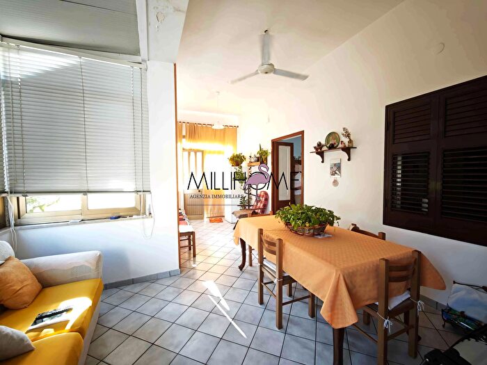 Casa quadrilocale in vendita in Via Vita, Marsala