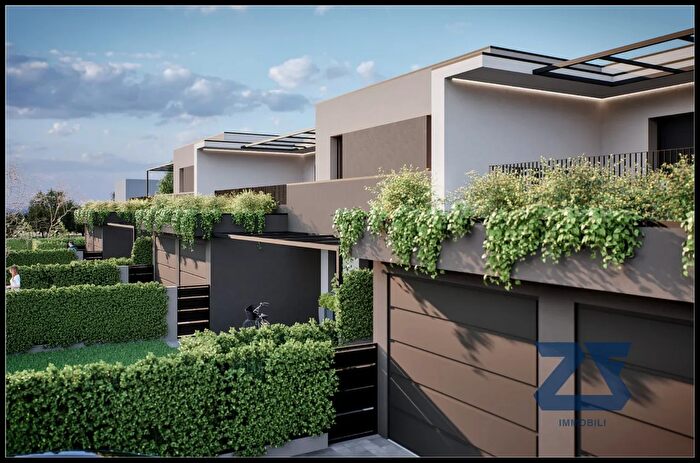 Appartamento quadrilocale in vendita in Via San Pio X, Castelfranco Veneto