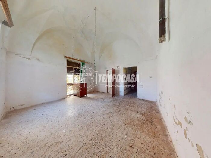 Casa bilocale in vendita in Via Vittorio Emanuele II, Corigliano DOtranto