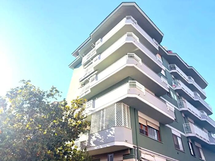 Appartamento quadrilocale in vendita in Via Michele Saba, Sassari