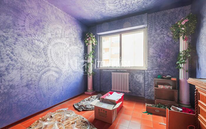 Appartamento con 5 locali in vendita in Forli