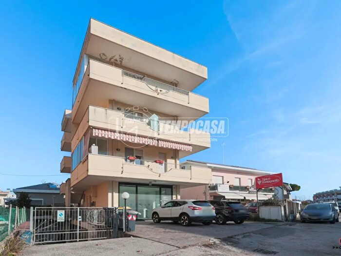 Appartamento bilocale in vendita in Via Circonvallazione, Riccione