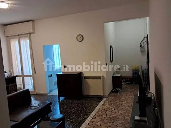 Appartamento quadrilocale in vendita in Via Alfonso Lombardi, Bologna