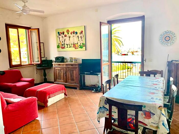 Appartamento in vendita in Porto Azzurro