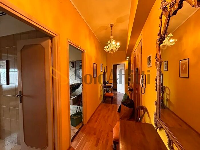 Appartamento trilocale in affitto in Via Castelmaraldo, Modena