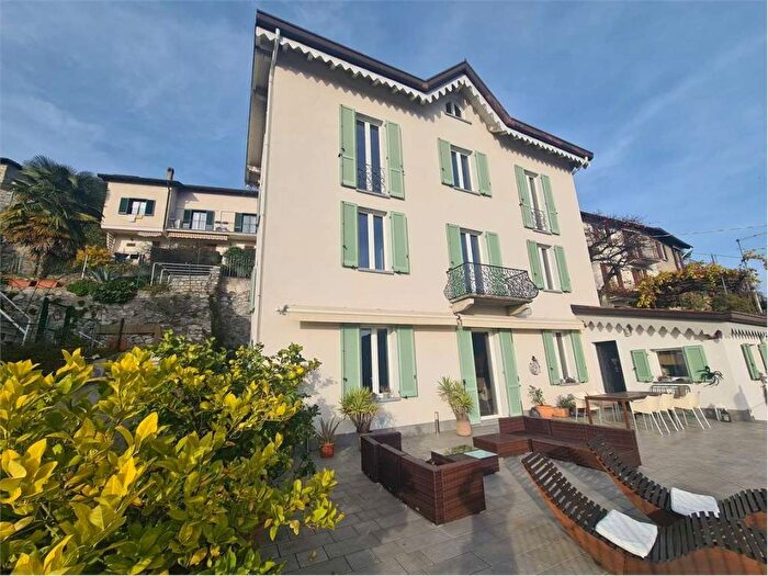 Appartamento bilocale in affitto in VIA MONTE SANTO, Cernobbio