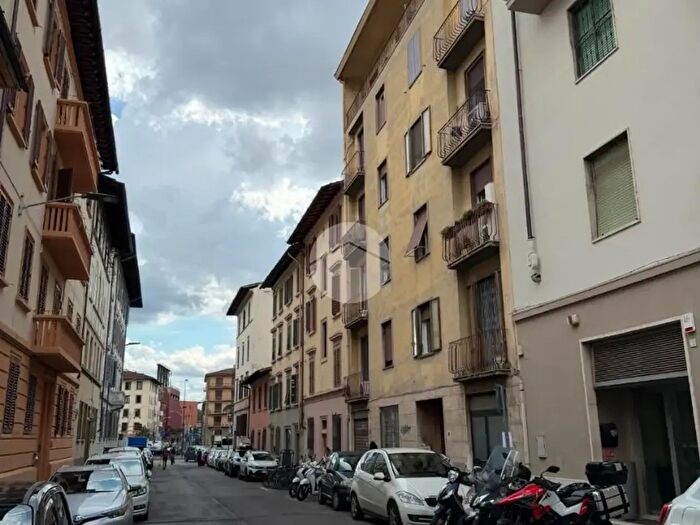 Appartamento quadrilocale in vendita in Via Cassia, Firenze