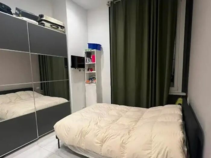 Appartamento bilocale in affitto in Via Federico Confalonieri, Milano