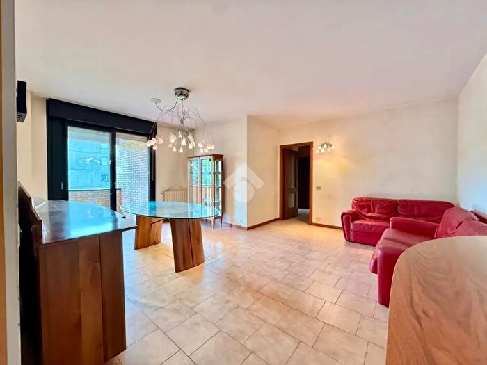 Appartamento quadrilocale in vendita in Via Filippo Turati, Gorle