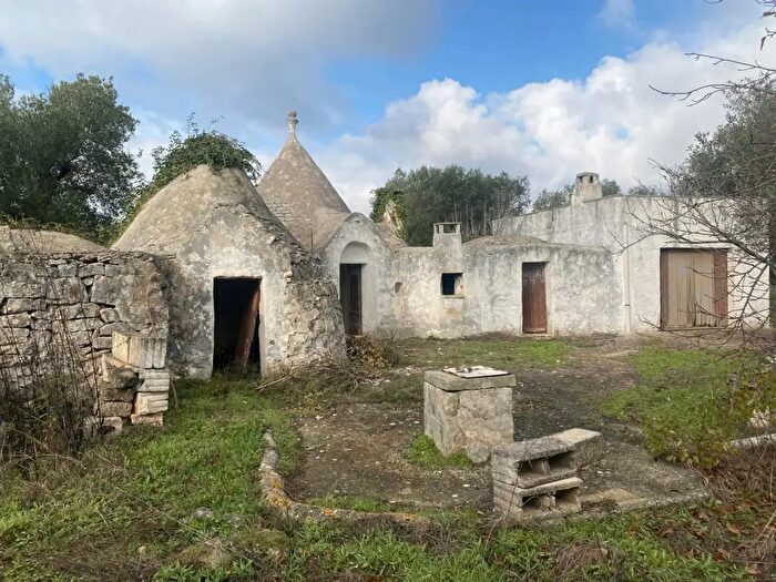 Appartamento con 5 locali in vendita in Contrada Lamia Nuova Snc, Ceglie Messapica