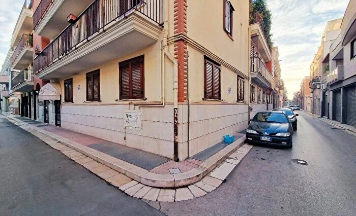 Appartamento bilocale in affitto in Via Palermo Andria Andria Zona Centro Zona Via Ferrucci Via Garibaldi Municipio, Andria