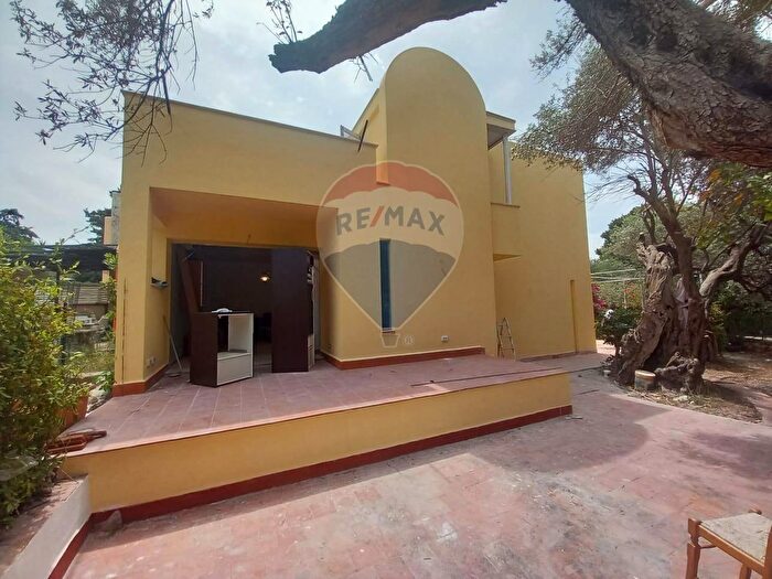 Casa con 7 locali in affitto in agli Androni, Terrasini