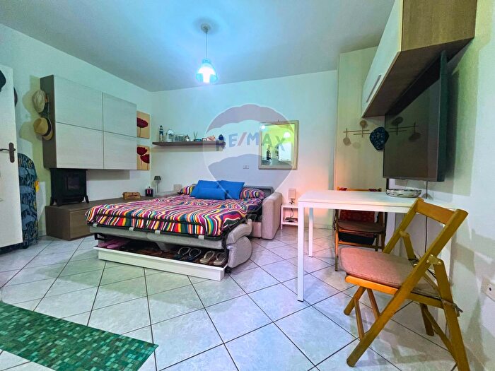 Appartamento monolocale in vendita in Rio