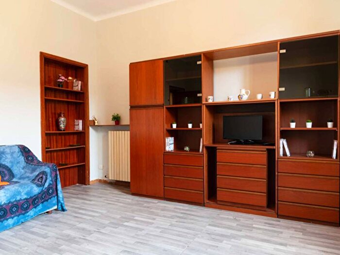 Appartamento trilocale in affitto in Viale Puglie, Bologna Sulmona, Milano