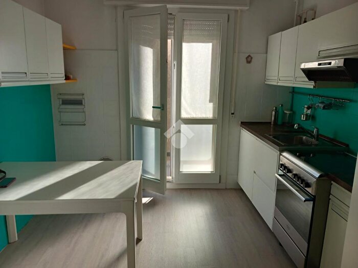 Appartamento trilocale in vendita in Via dei Biancospini, Rozzano