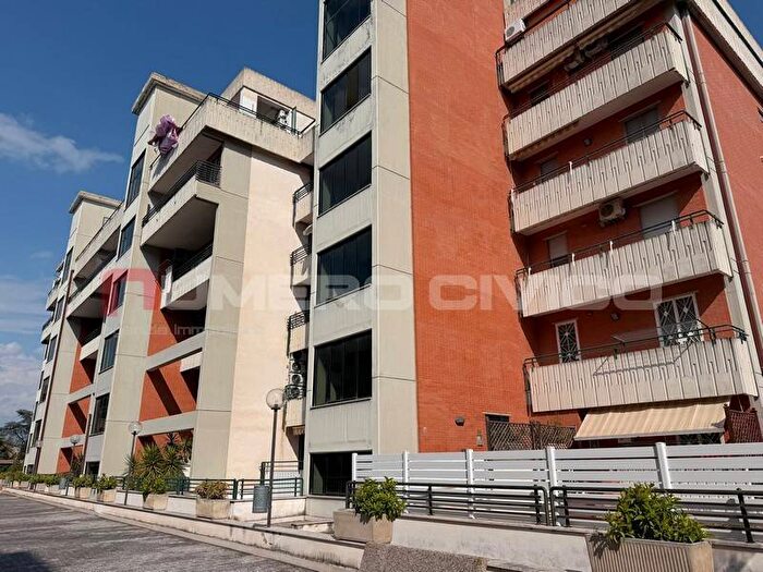 Appartamento trilocale in affitto in Via Francesco Petrarca, Cep, Foggia