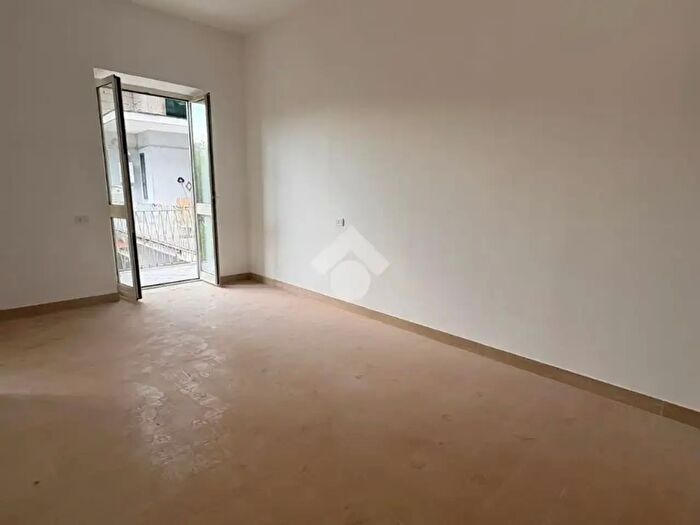 Appartamento monolocale in affitto in Via Silvio Pellico, Afragola