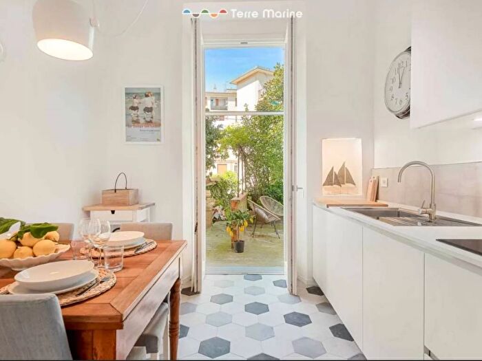 Appartamento trilocale in affitto in Via dello Zampino, Colli, La Spezia