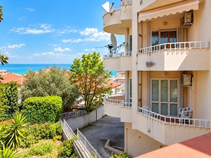 Appartamento trilocale in vendita in Villaggio UNRRa, Francavilla Al Mare