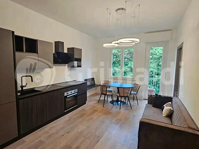 Appartamento bilocale in vendita in Via Civitali, Milano