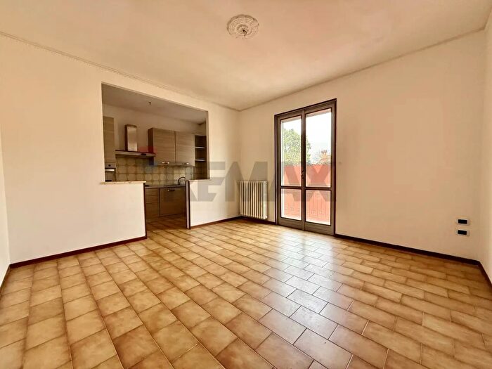 Appartamento quadrilocale in vendita in Via Garibaldi, Gussola