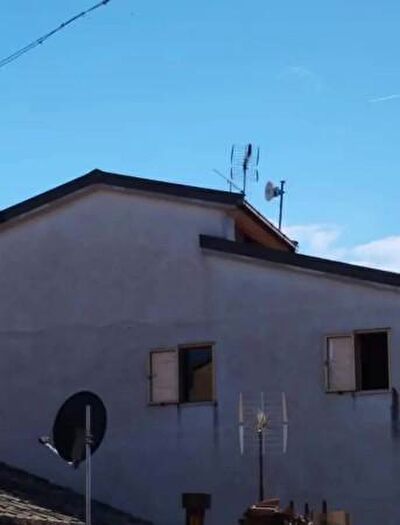 Casa con 6 locali in vendita in Via San Marcello, Montefano