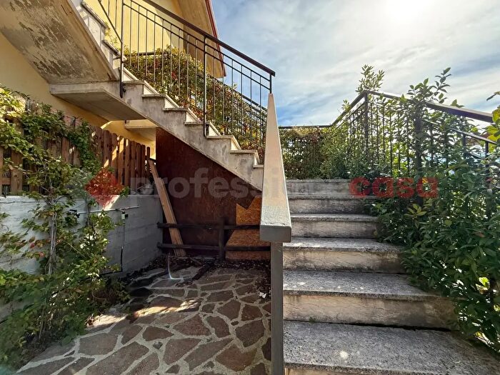 Appartamento bilocale in vendita in Via Olmo, Castelpetroso