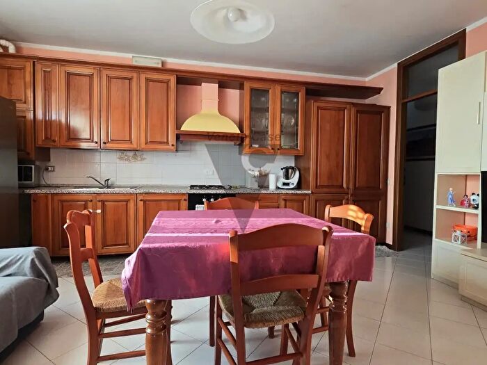 Appartamento trilocale in vendita in Campagna Lupia