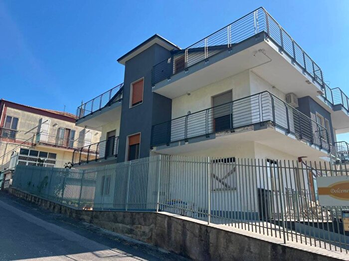 Appartamento bilocale in affitto in Via Grillo, Capezzano Cologna, Pellezzano