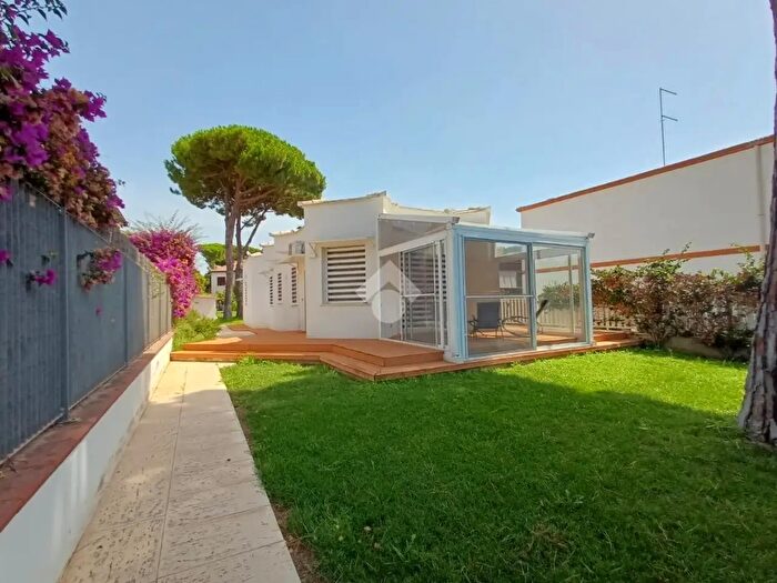 Casa quadrilocale in vendita in Via Giulio Cesare, Santa Marinella