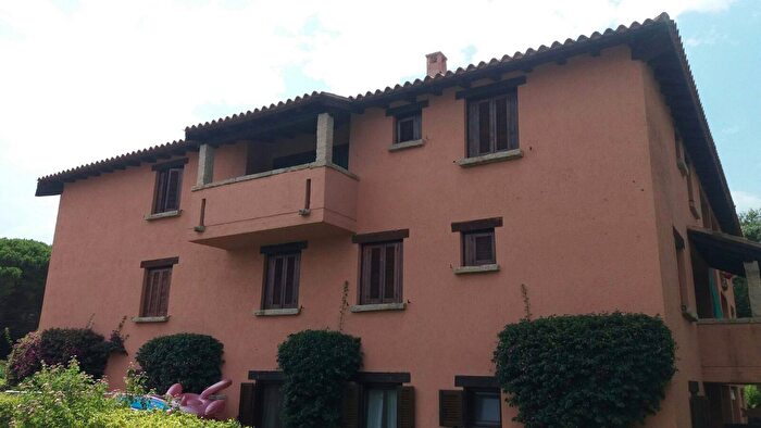 Appartamento trilocale in vendita in Olbia