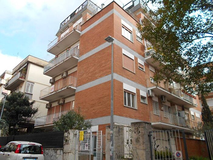 Appartamento bilocale in affitto in Via Alfredo Panzini, Talenti Monte Sacro, Roma