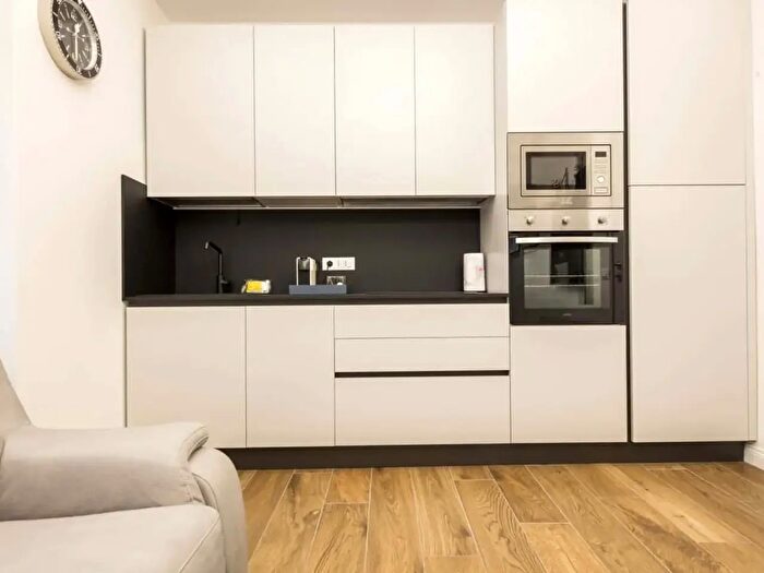 Appartamento monolocale in affitto in Via Gabriele d'Annunzio, Genova