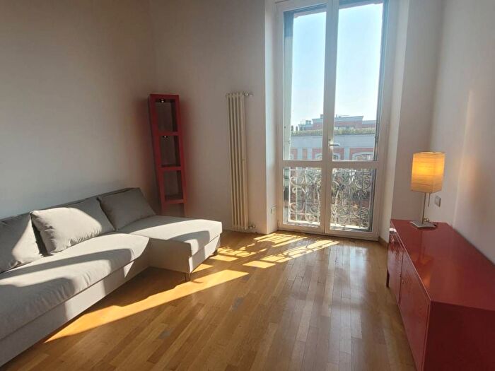 Appartamento bilocale in affitto in Solari, Milano