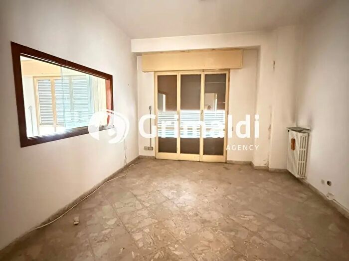 Appartamento con 8 locali in vendita in Corso Vittorio Emanuele II, Caltanissetta