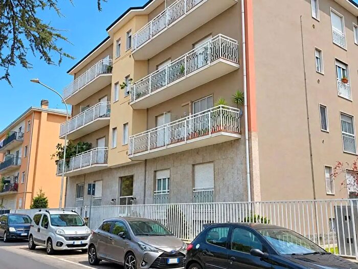 Appartamento bilocale in vendita in Via Trieste, Cernusco Sul Naviglio