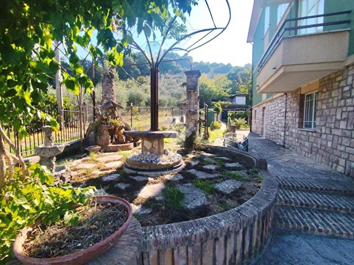 Appartamento con 5 locali in affitto in Via Luigi Lenzi, Vescia Belfiore Scanzano, Foligno