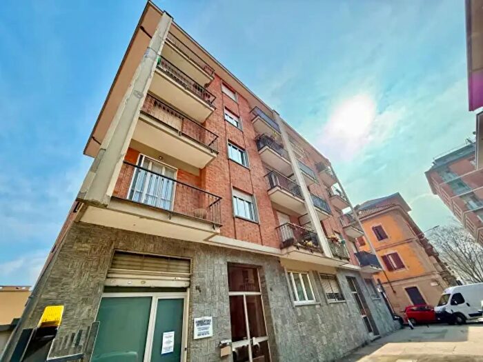 Appartamento trilocale in affitto in Via Cigliano, Torino