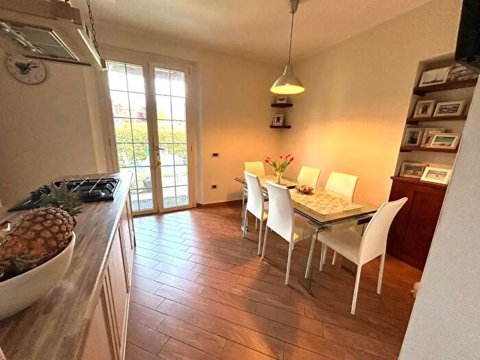 Casa con 5 locali in vendita in Coreglia Antelminelli
