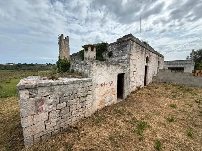Casa quadrilocale in vendita in Cda Marangiulo, Cisternino