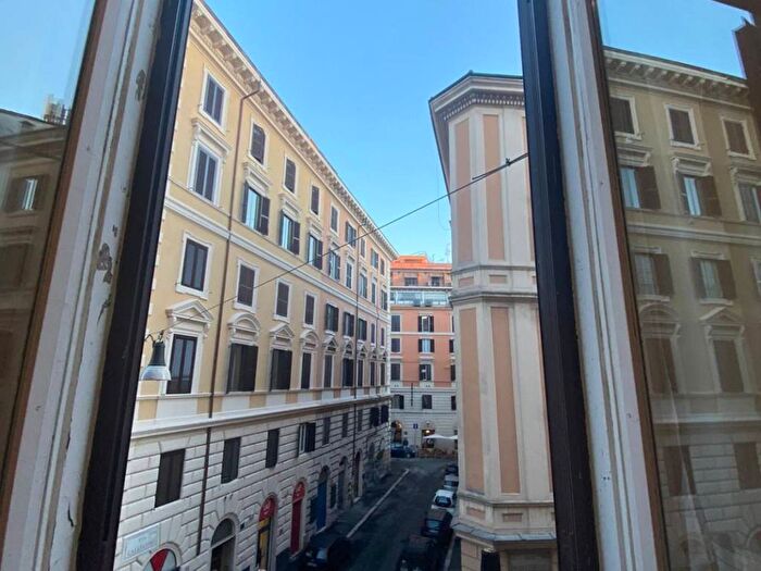 Appartamento bilocale in affitto in Via Montebello, Castro Pretorio, Roma