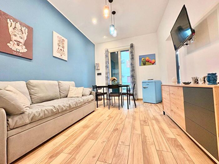 Appartamento bilocale in affitto in Via Oreto, Oreto Perez, Palermo