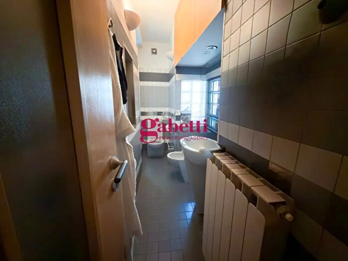 Appartamento bilocale in vendita in Via Laura, Firenze