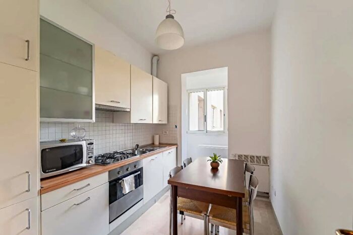 Appartamento monolocale in affitto in Via della Barca, Bologna