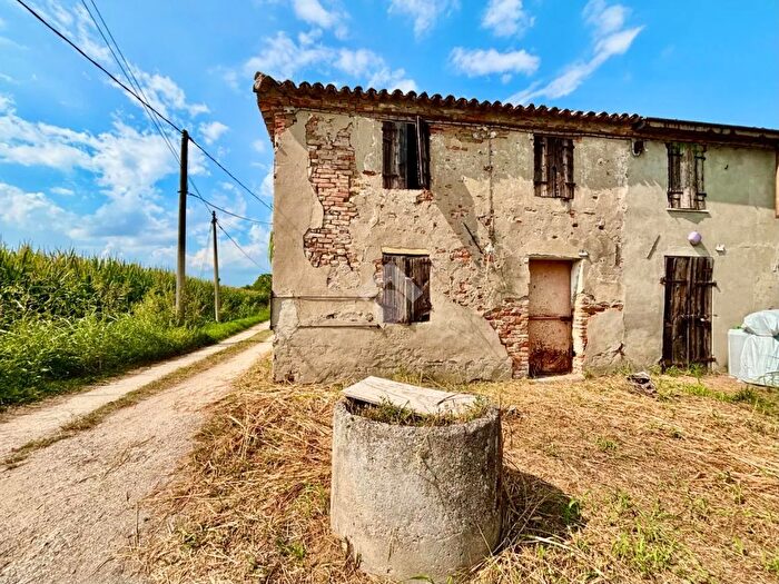 Casa monolocale in vendita in Via Fuoghi, Este