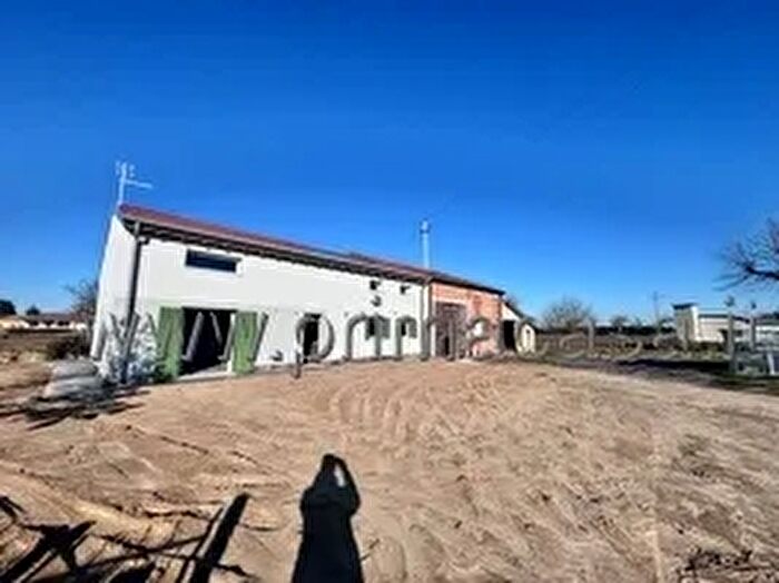 Casa con 5 locali in vendita in Via Faval, Cerea